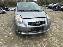 Тойота Ярис 1.3 vvti 87 кс На части!