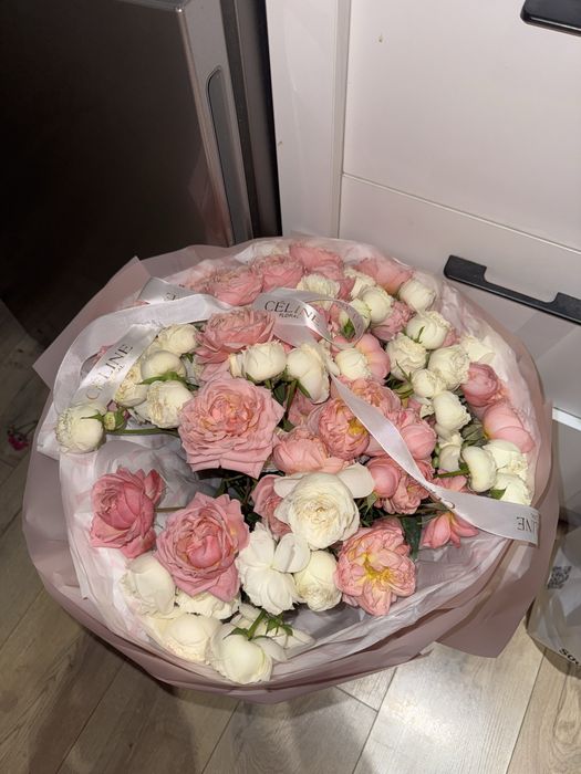 цветы.        в коробке