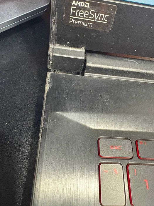 HOPE AMANET P2-Msi bravo 15