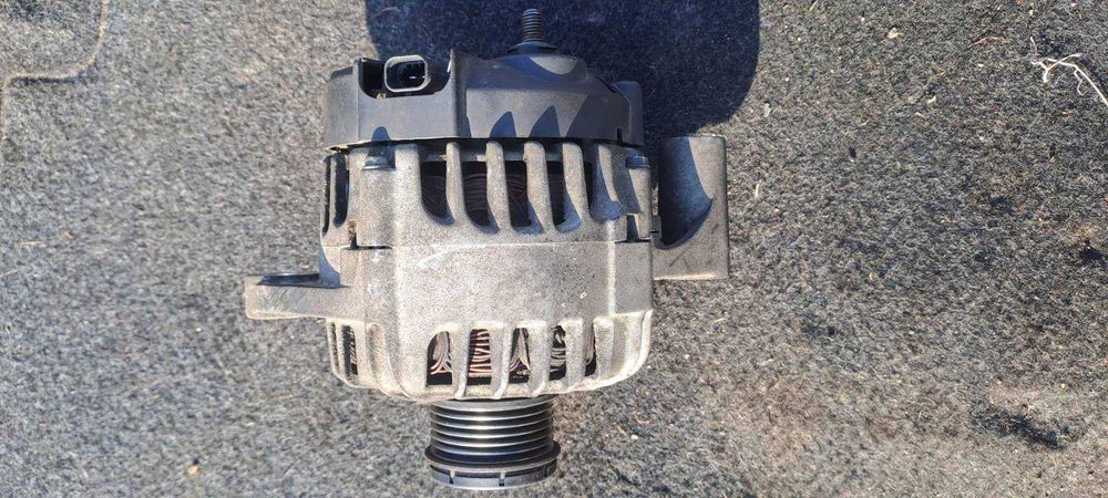 Алтернатор от OPEL INSIGNIA 2009Г.