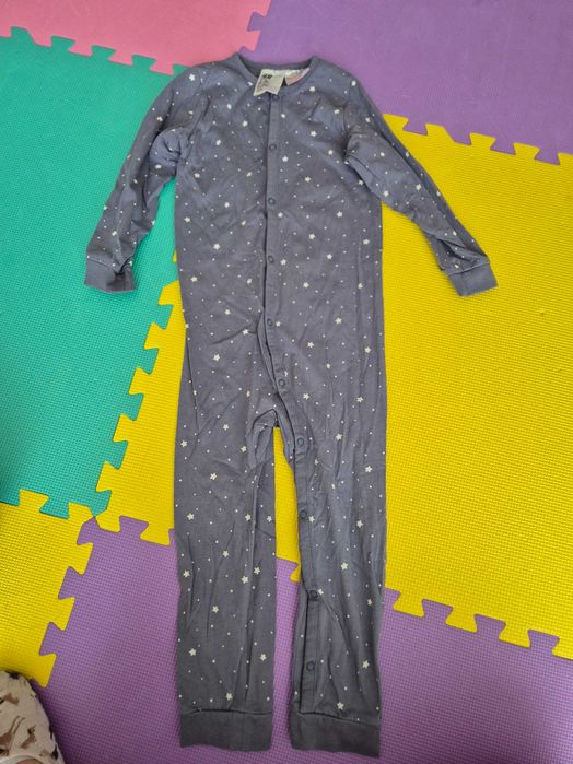 Lot tricouri copii  marimea 98-104