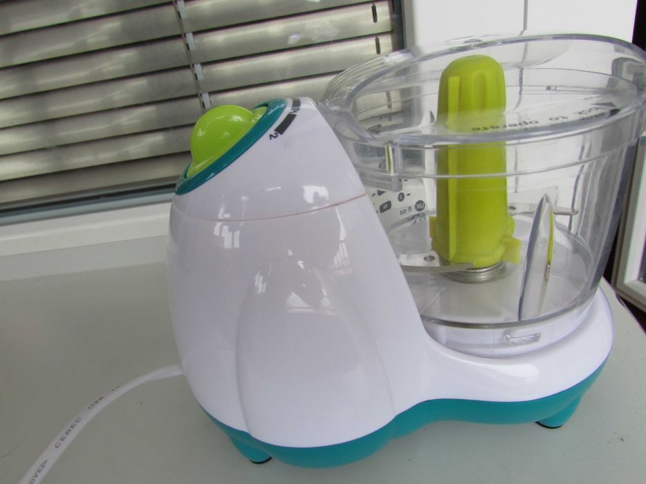 Блендер за бебешка храна Tommee Tippee