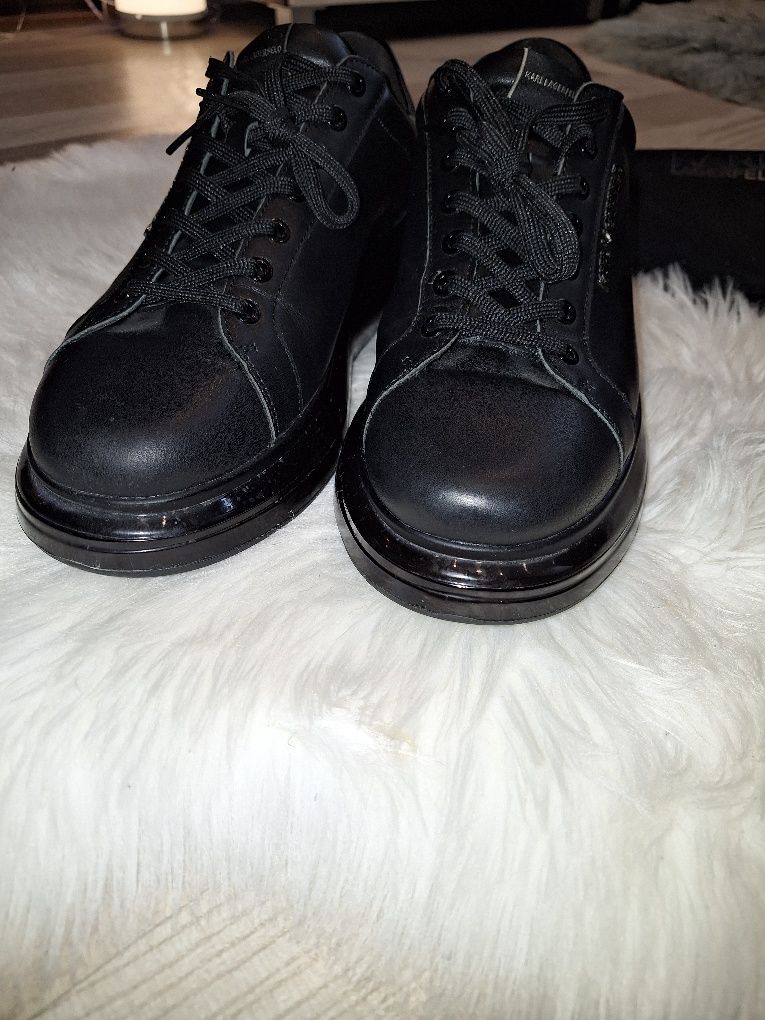 Karl Lagerfeld 45