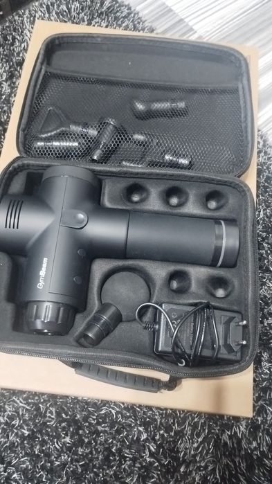 Pistolul de Masaj VI Black gymbeam