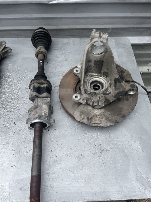 Шенкел/ полуоска БМВ Х1, Ф48 (shenkel bmw x1, f48)