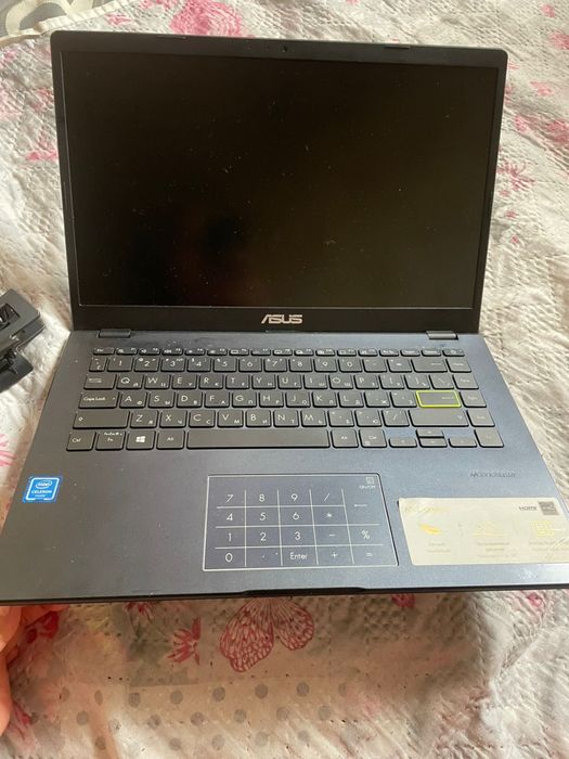 Продам Ноутбук asus