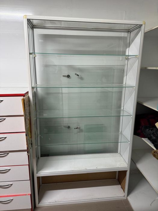 Витрины для магазинов