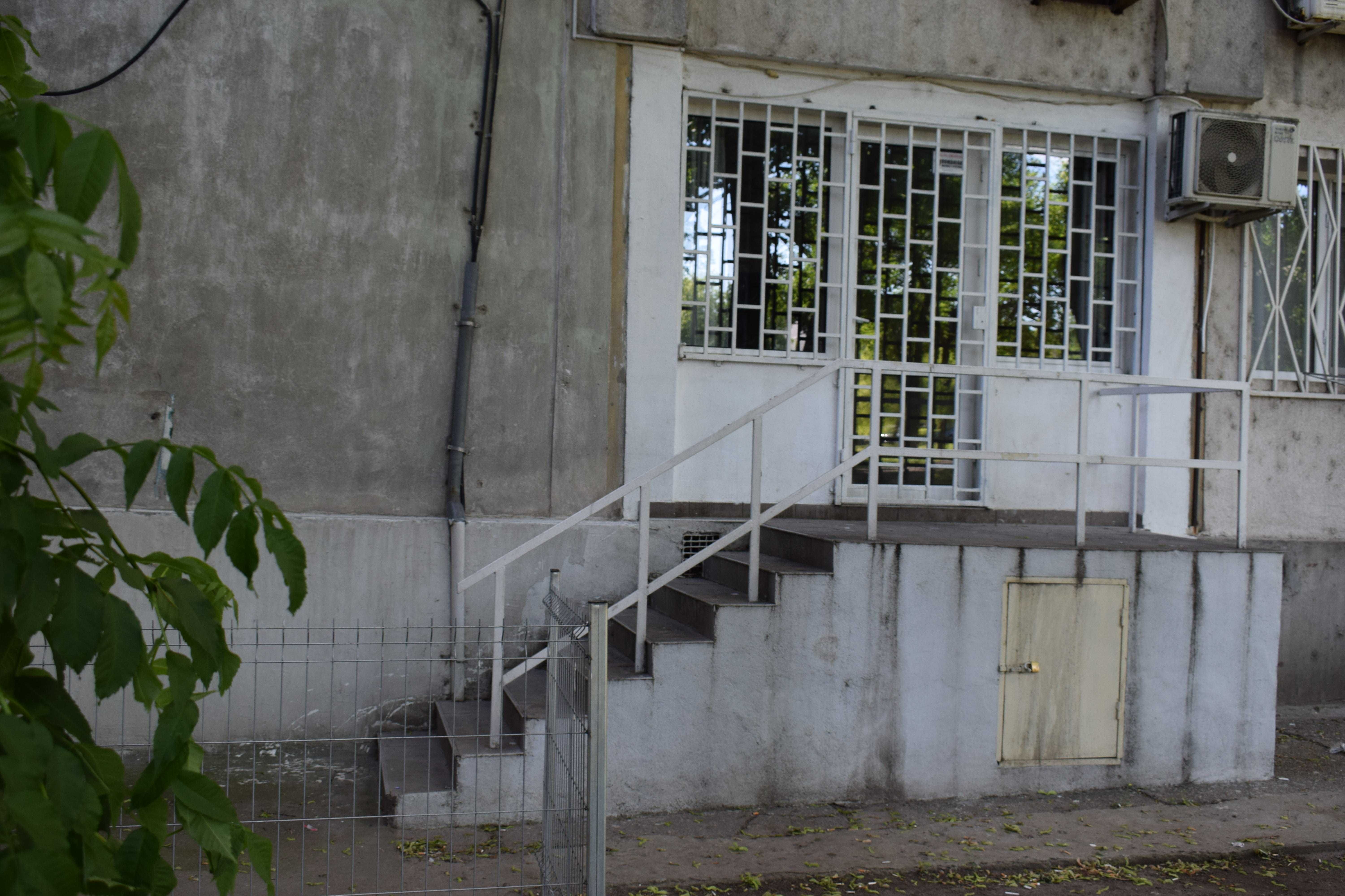 Inchiriez birou/ spatiu comercial Saturn