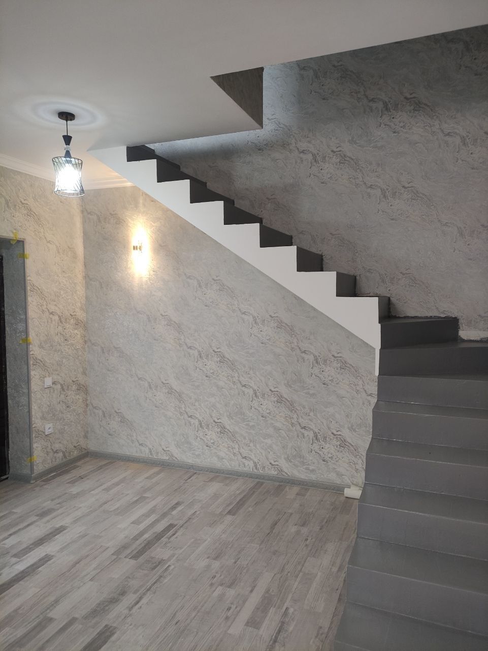 ТАЙЁР ТАЪМИРЛАНГАН ЯНГИ УЙ! 3/1/4 Кадастр бор! 70м²! СРОЧНО!!!