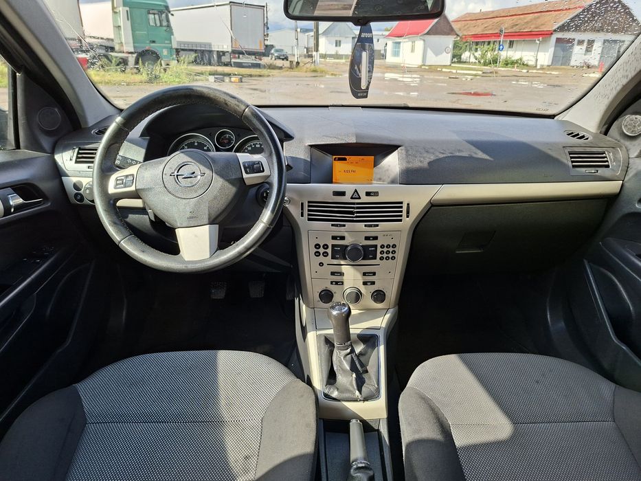 Opel Astra H an 2009