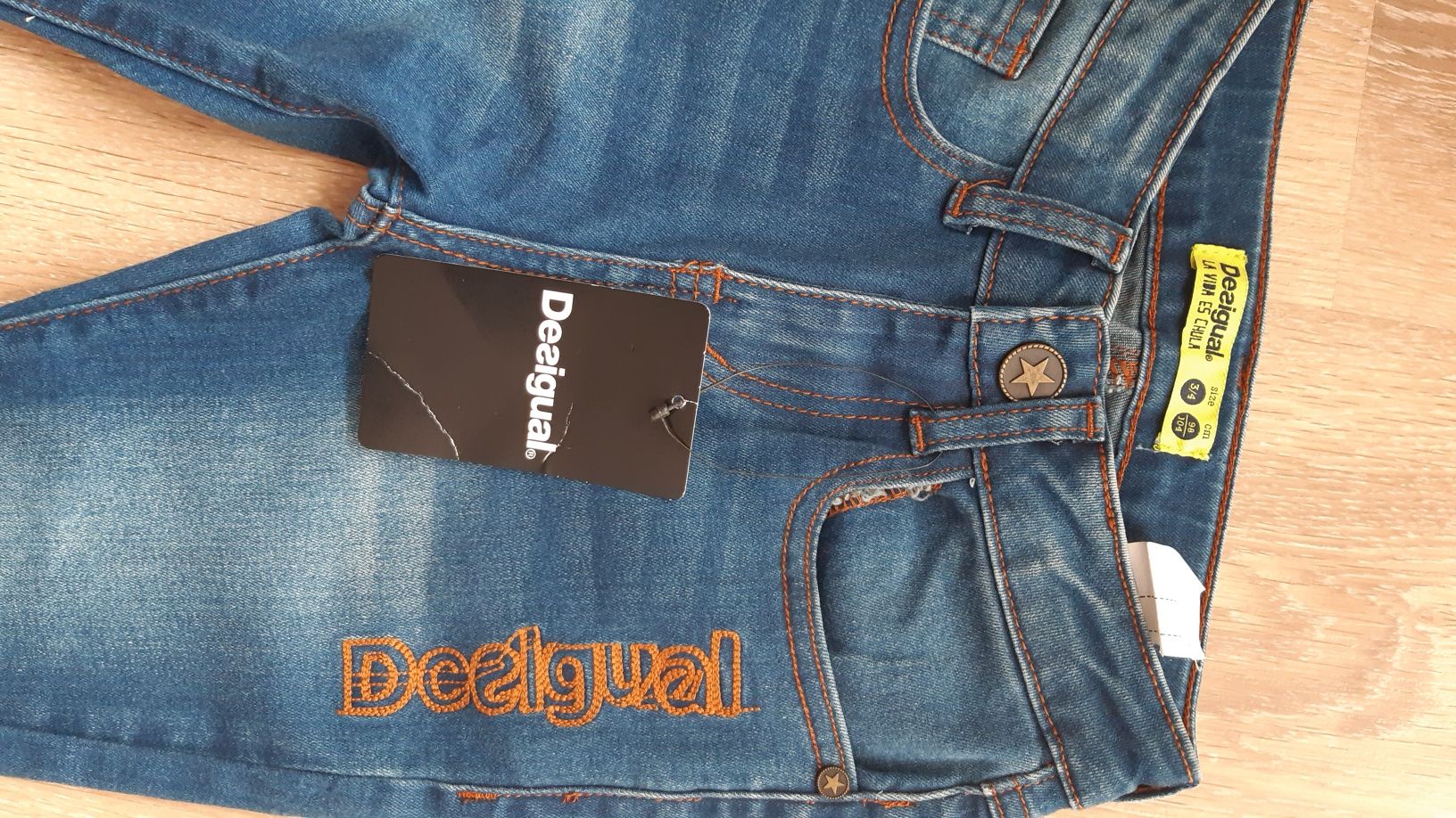 Desigual  нови дънки 3-4 год