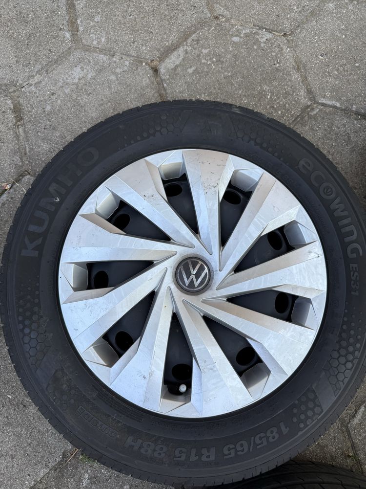 Джанти с гуми от VW Polo 185/65 R15