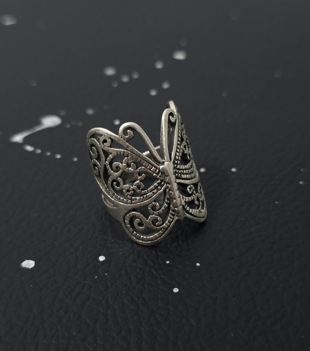 Inel fluture filigranat