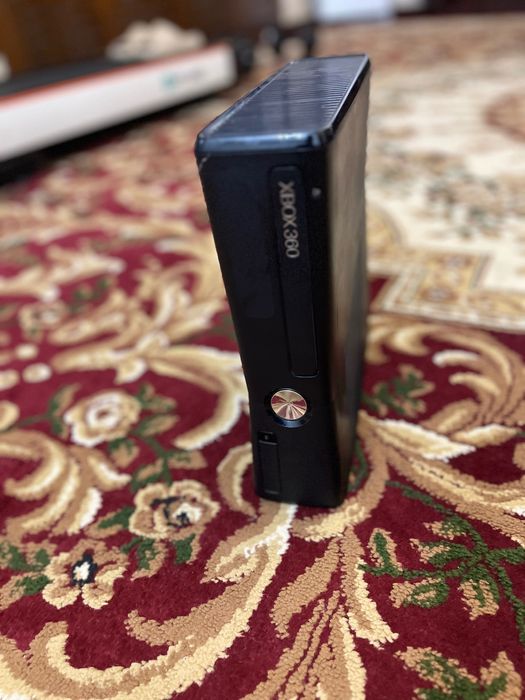 Xbox 360 бу в хорошем состоянии