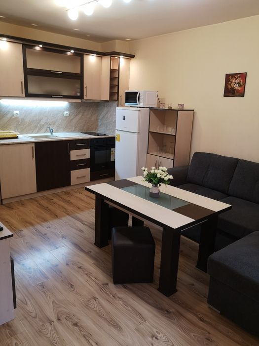 Дава се под наем Двустаен апартамент в Пловдив, Кършияка - 65 кв.м за 438.6 € - Снимка #4