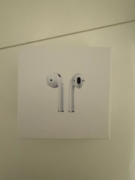 Airpods оригинал абсолютно новый