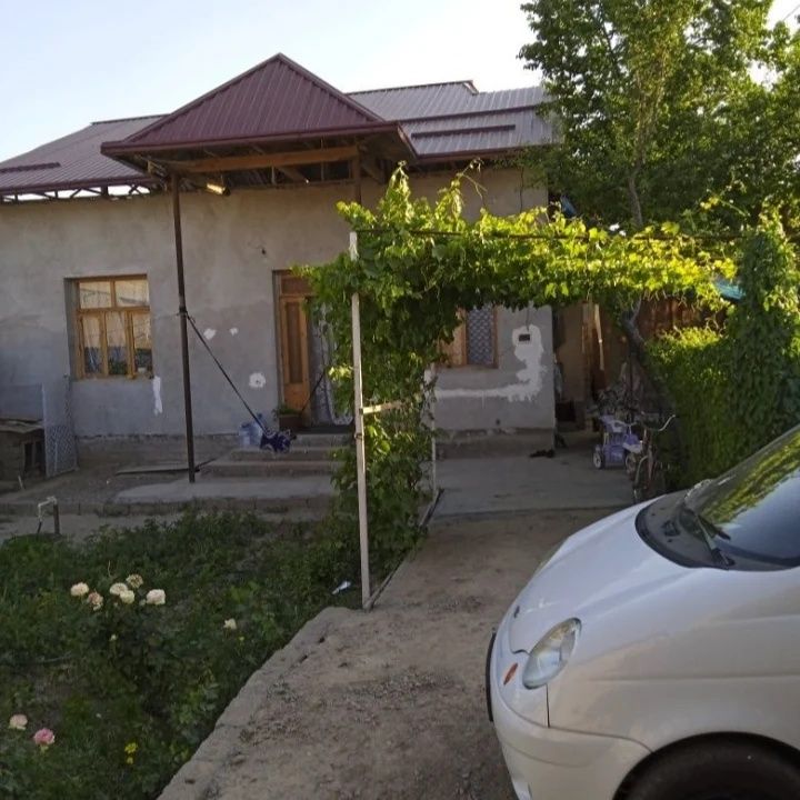 Уй сотилади барданколда