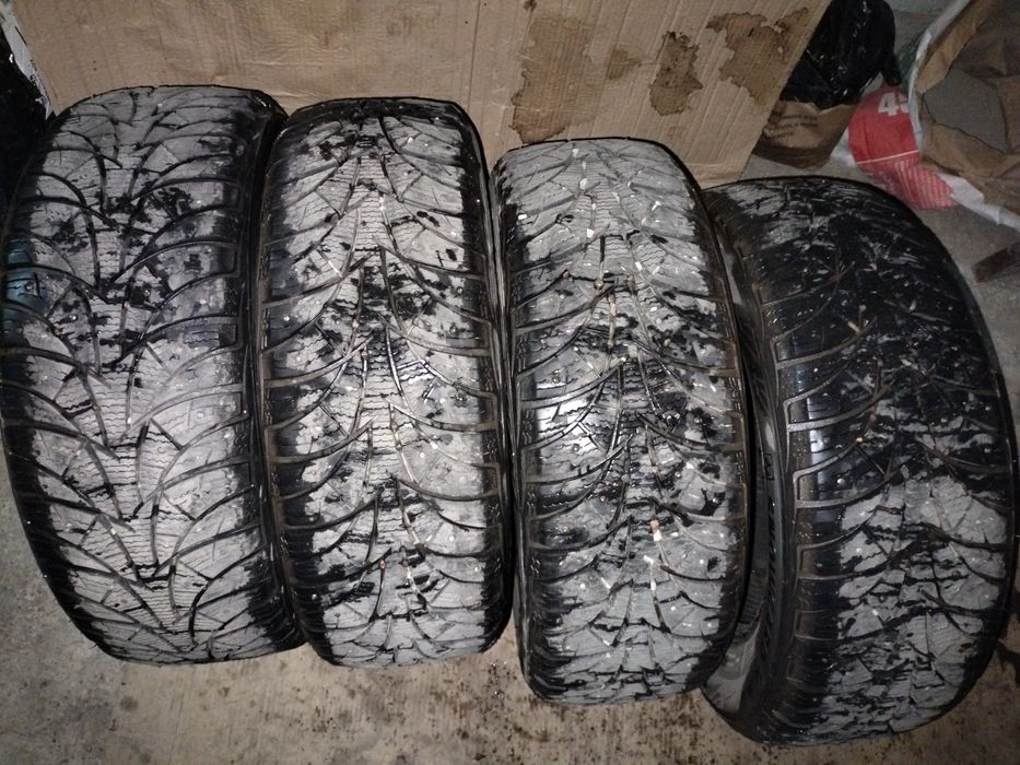 Продам шины 215/60/16