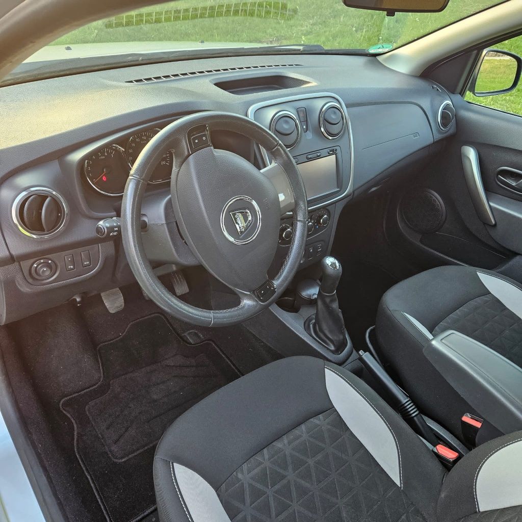 Dacia Sandero Stepway  2014 Prestige