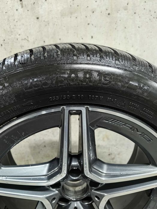 Continental 235/55/19R 2бр 255/50/R19 2 бр dot 29/24