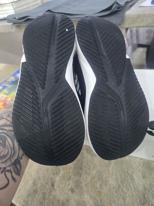 Маратонки adidas
