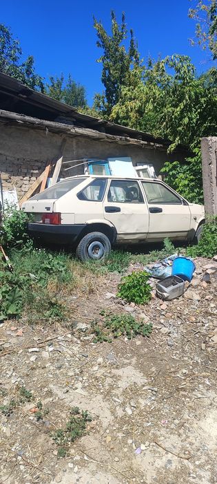 Продам девятку на разбор