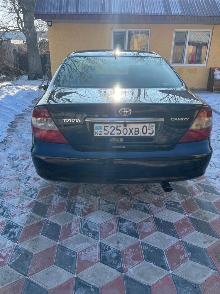 Toyota Camry 30 2.4л