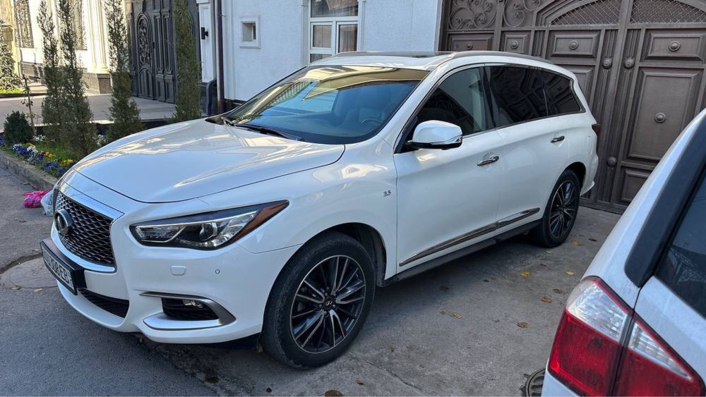Инфинити Qx 60, 2019 йил,3,5мотор,фулл позиция 7 уриндикли,обмен бор