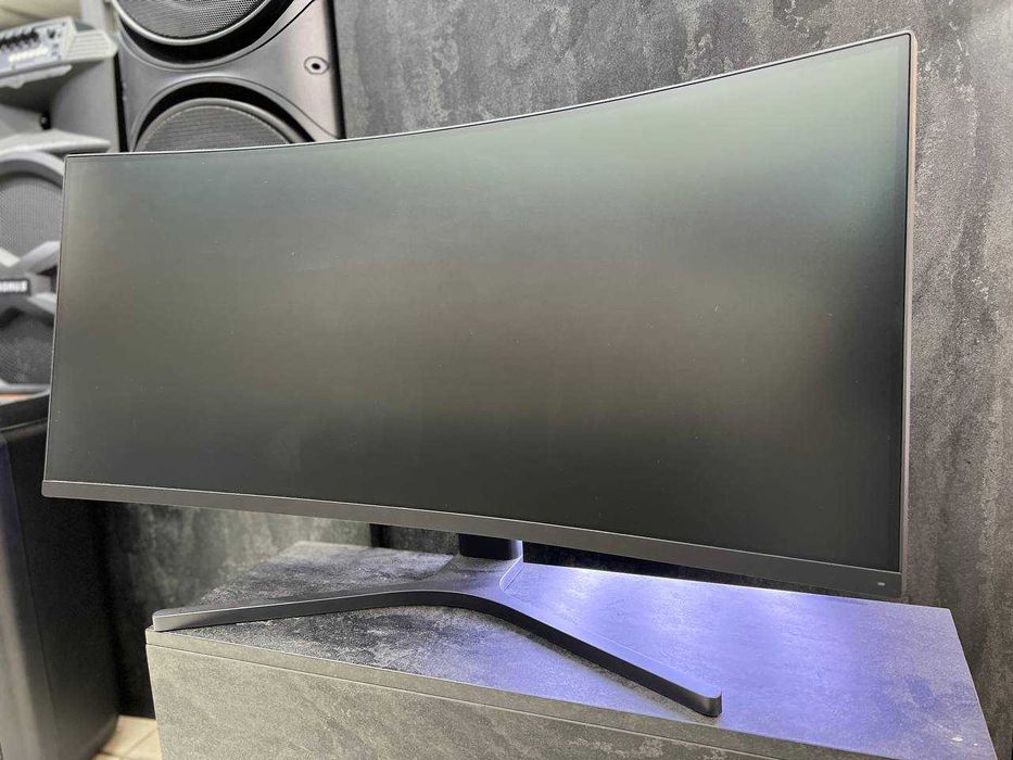 Facecom 34" 4K 165hz