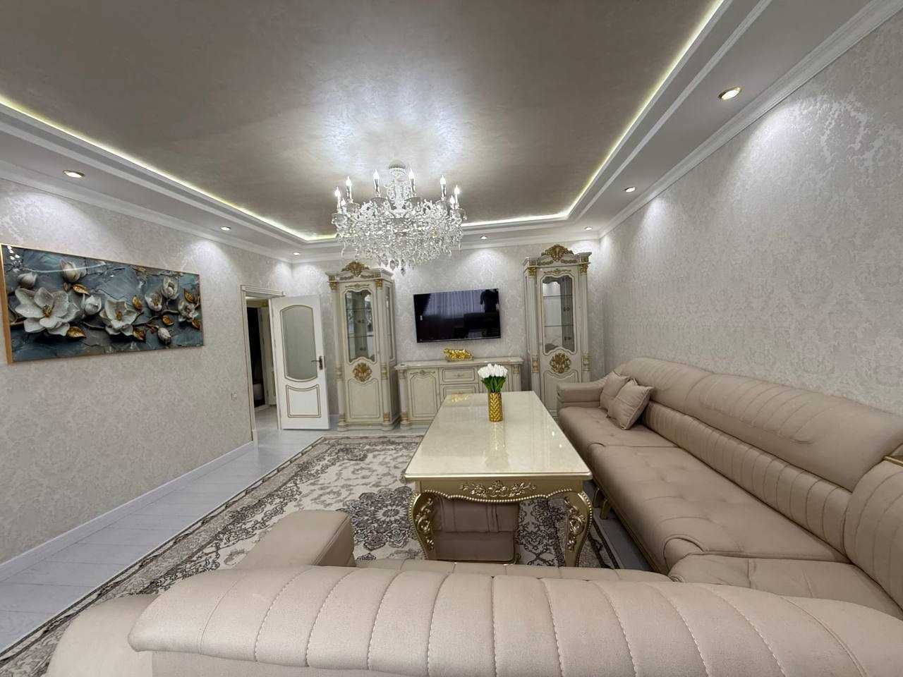 4-х комнатная квартира ул. Садык Азимова офис UzHavoYollari   ID: 2701
