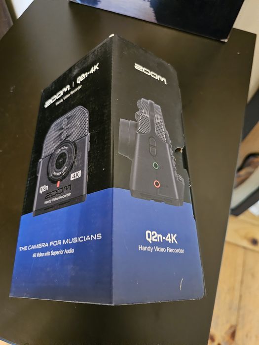 Zoom Q2n-4K- камера с вграден стерео микрофон за музиканти
