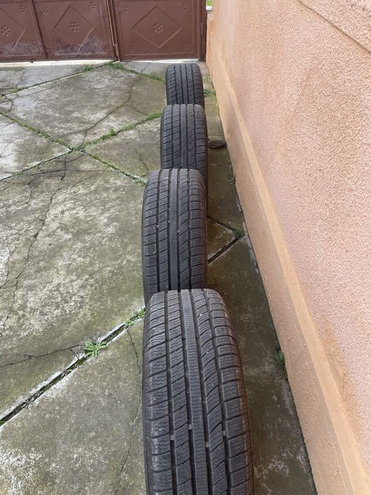 Jante bmw f10 cu cauciucuri de iarna noi!!!205/55R16