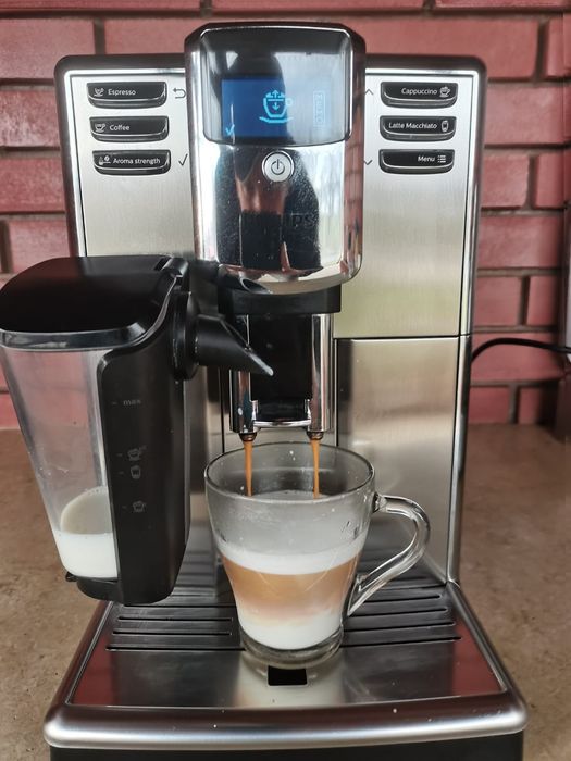 Espressor Saeco-Phillips Lattego