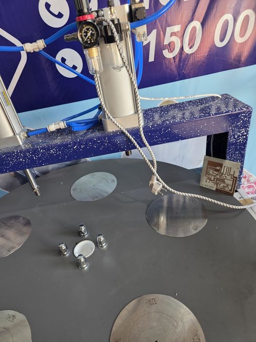 UMAdan Nonchi nomi non aparat