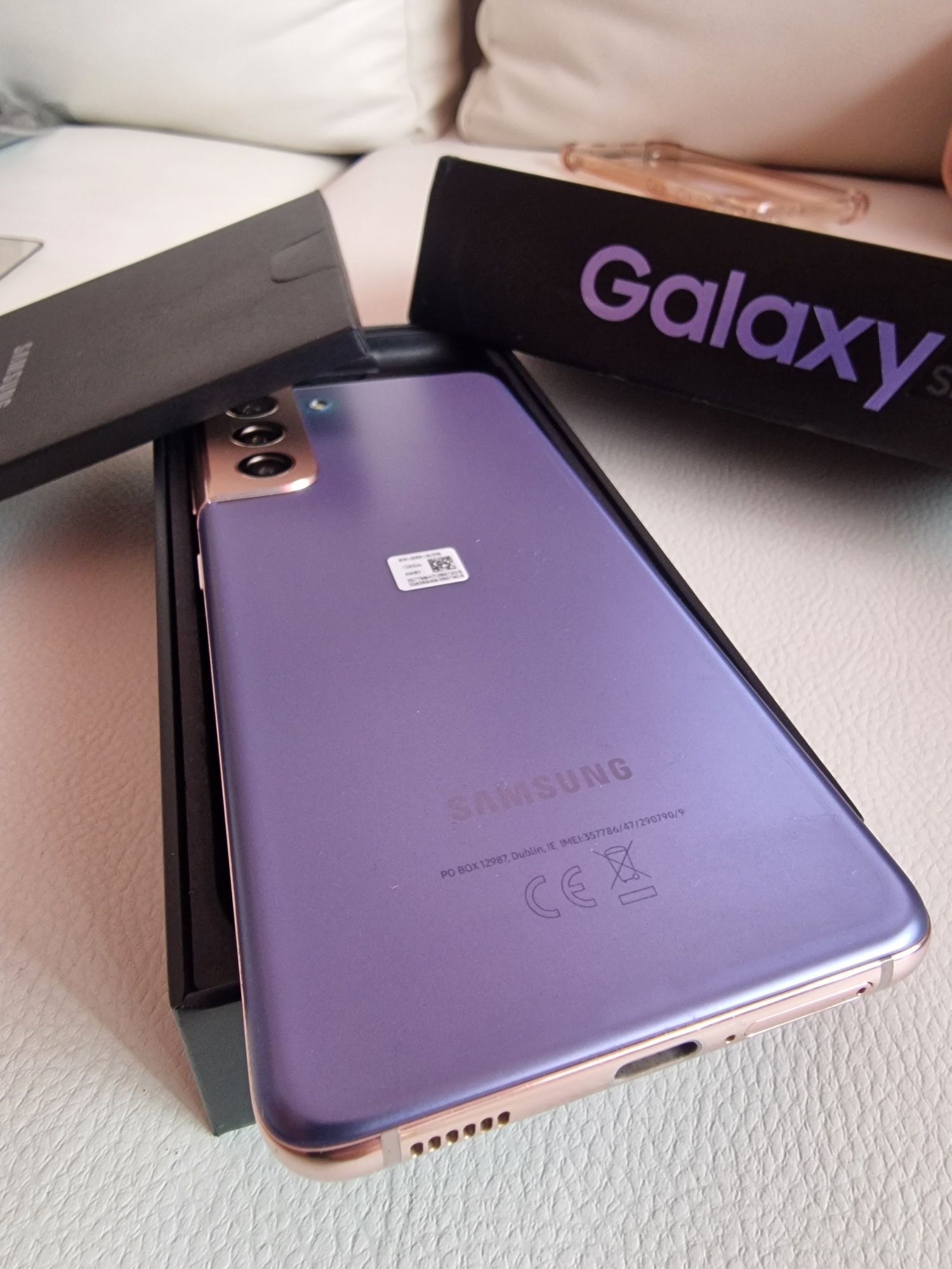 Samsung s21 Purple