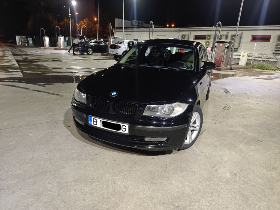 Vând bmw e87 118D LCI late 2007