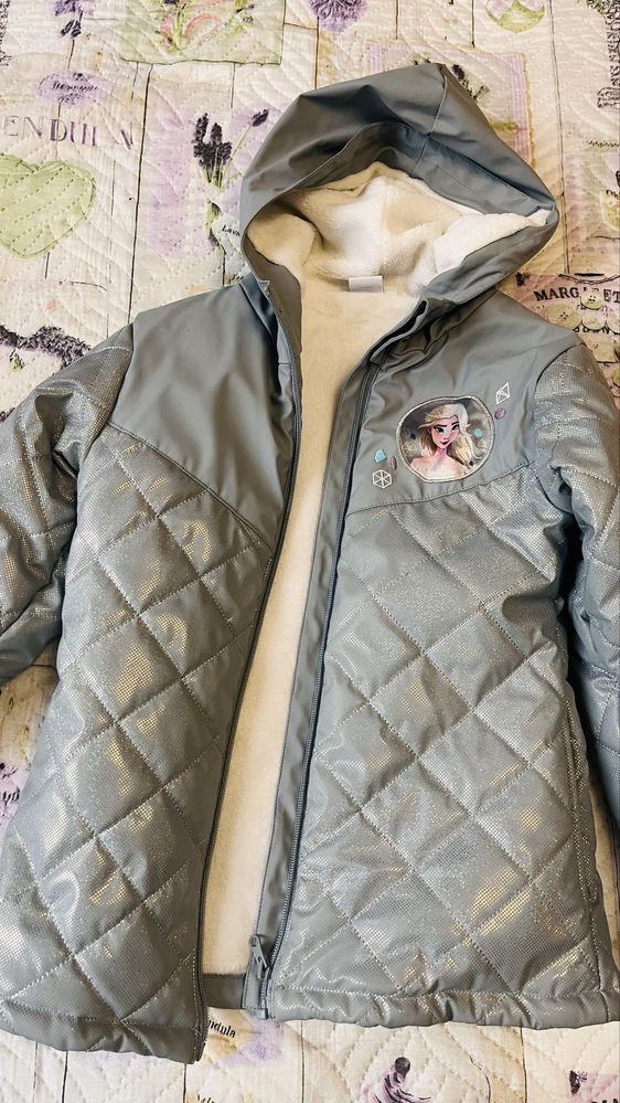 Якета за момиче ZARA-размер 116см. и 122-128 см.
