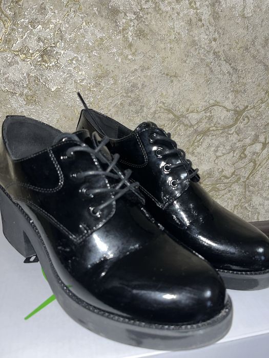 Ботинки женские.