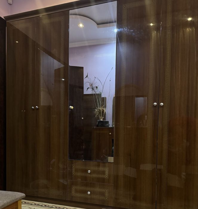 Спальный гарнитур в хорошем состоянии