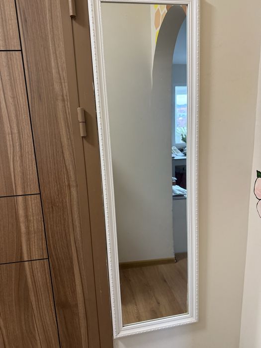 Огледало бяло 35 см на 127 см