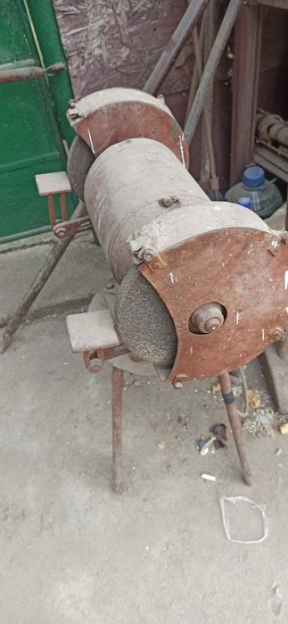 Polizor trifazac industrial