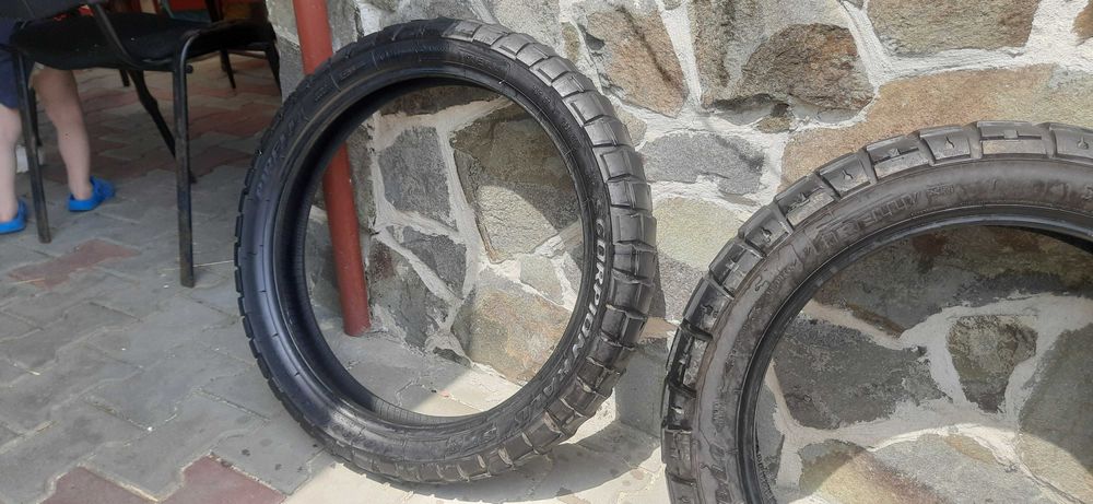 Cauciucuri Pirelli scorpion aproape noi