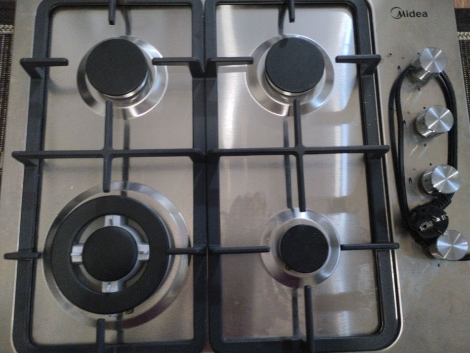 Варочная газовая поверхность ф. Midea