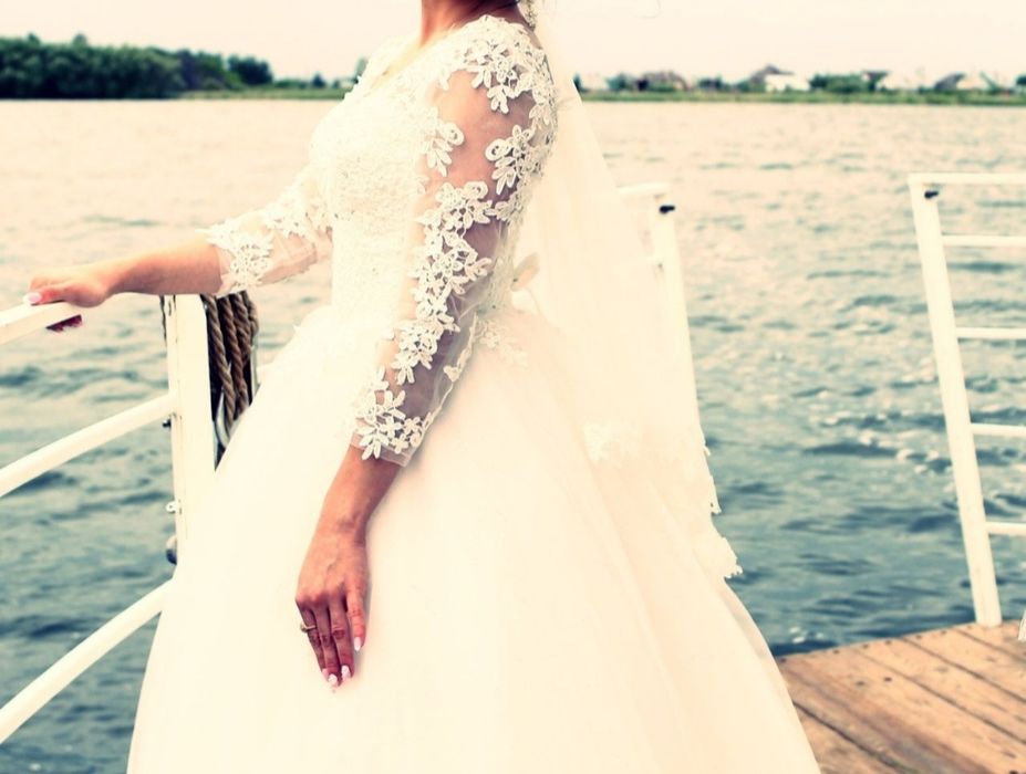 Продам свадебное платье