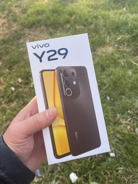Vivo Y29 8/128 енги ишламаган