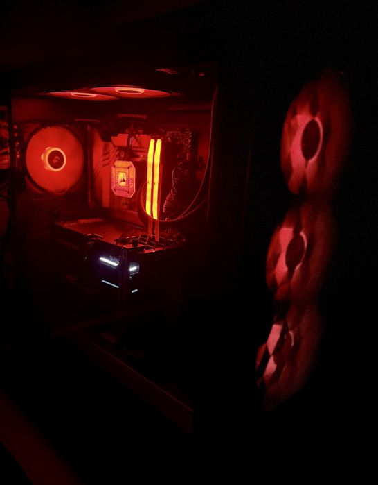 Vand PC Gaming i7-14700K / RTX 4070 GREUCEANU EPIC ULTRA