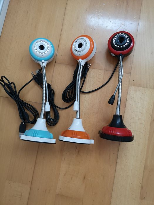 PC calculator camera noua HD 32 Mega pixels, built - in microphone