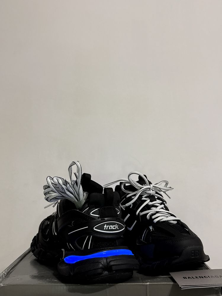 Adidasi Balenciaga Track 40 Led Negrii (balmain,versace,gucci)