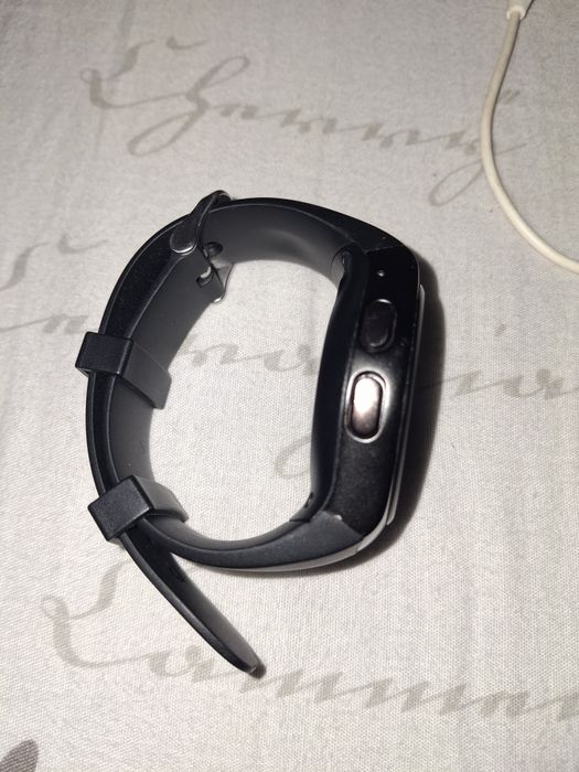 Vând ceas bun w18 preț negociabil