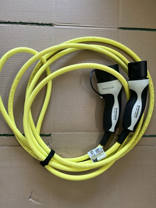 Кабел за зареждане Тип 2 BMW, Mercedes, VAG, Huyndai, Volvo и др.